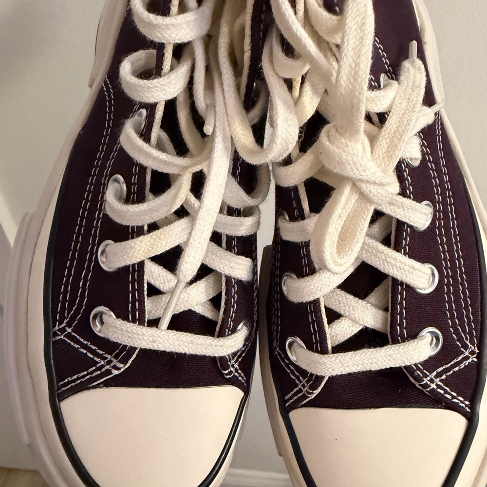 Converse Platform - Picture 6 of 8